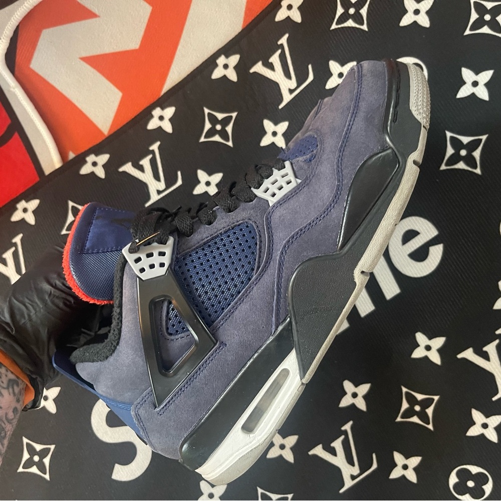Jordan 4 winterized loyal blue🥶